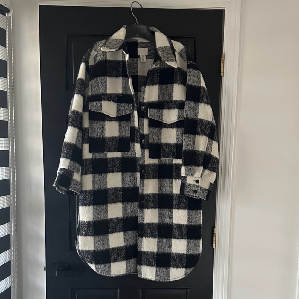 H&M oversized long plaid shacket - Picture 2 of 4